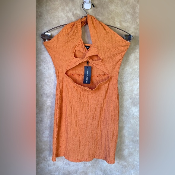 Pretty Little Thing Orange Twist Halter Cut-Out Dress US 4 Bodycon Mini NWT - Picture 2 of 6